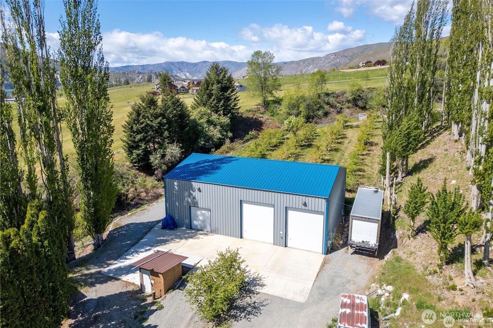 3710 Stayman Flats Road Property Photo 6