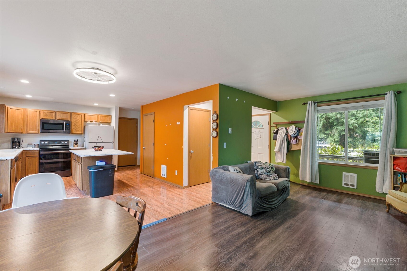 17015 Arborvitae Court Property Photo 8