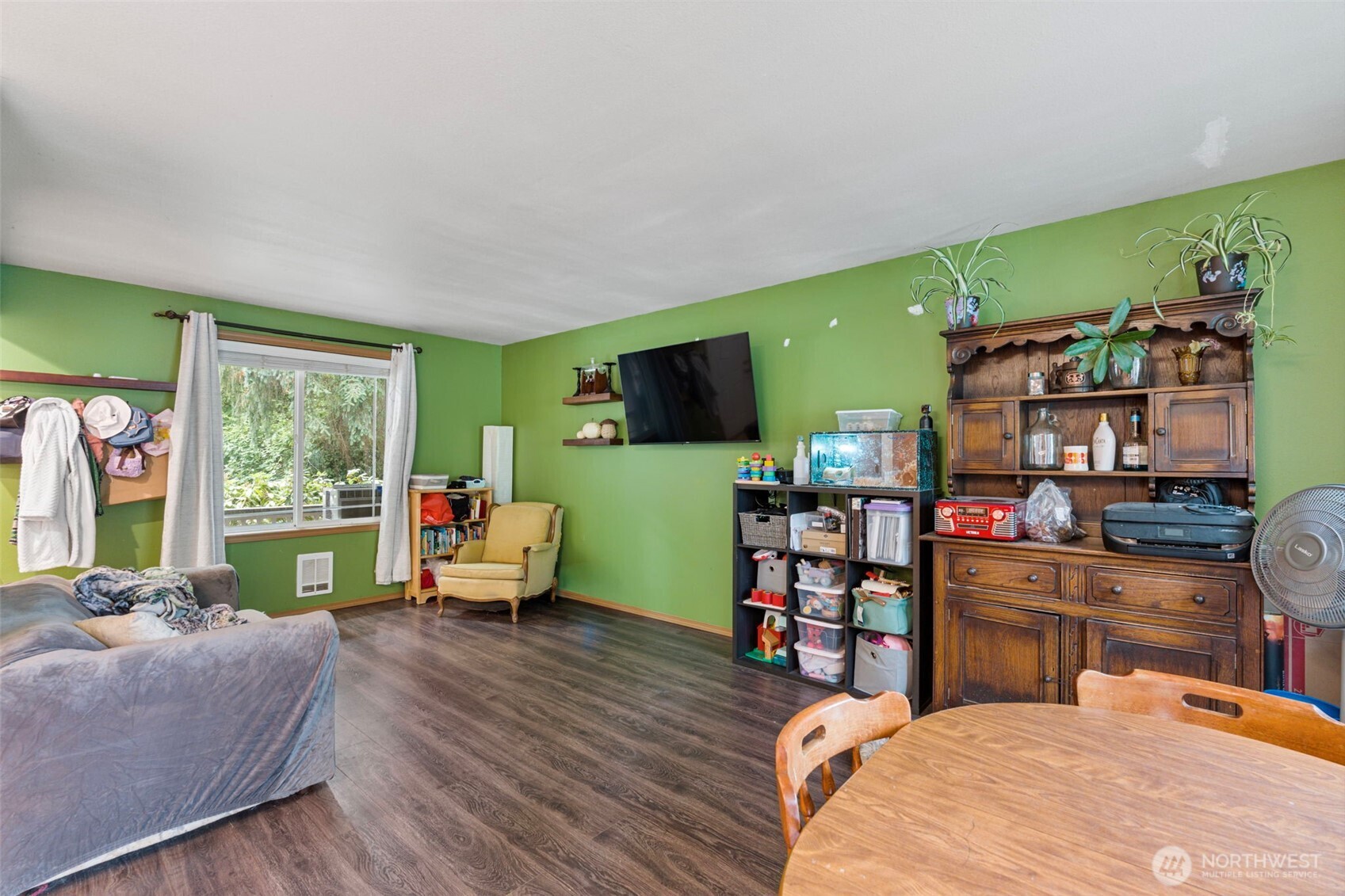 17015 Arborvitae Court Property Photo 9