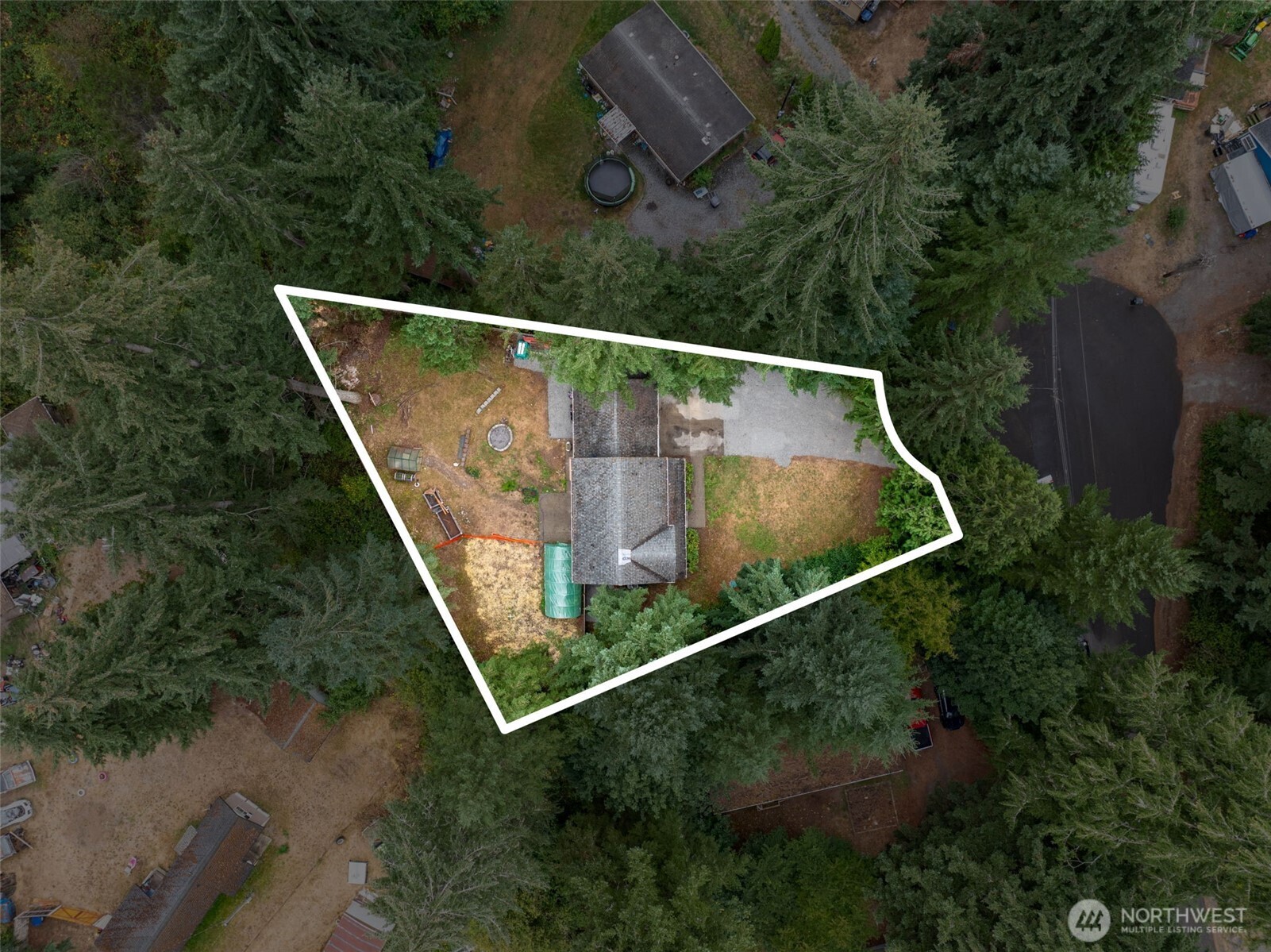 17015 Arborvitae Court Property Photo 31