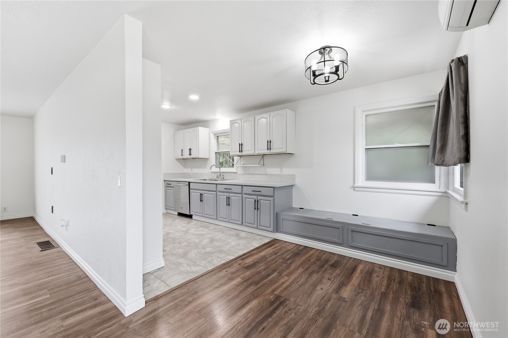 2227 Sidney Avenue Property Photo 10
