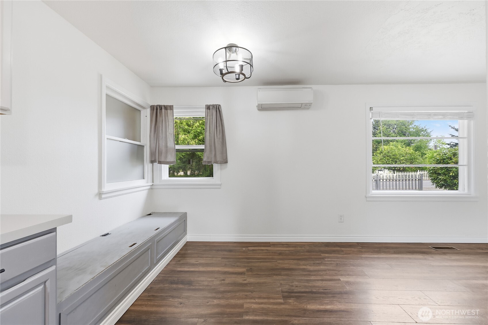 2227 Sidney Avenue Property Photo 11
