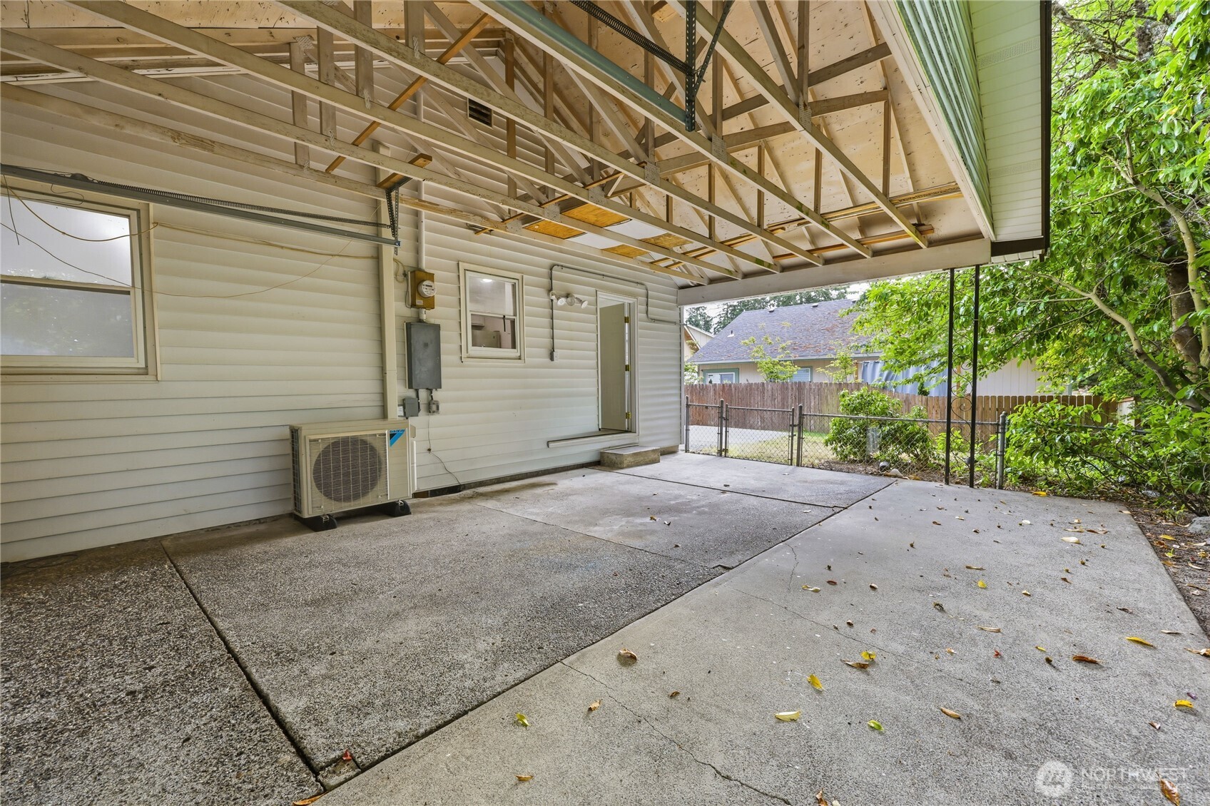 2227 Sidney Avenue Property Photo 18