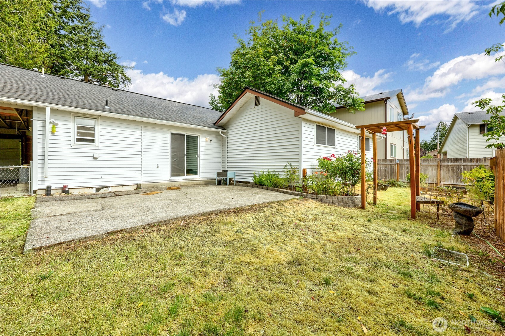 2227 Sidney Avenue Property Photo 20