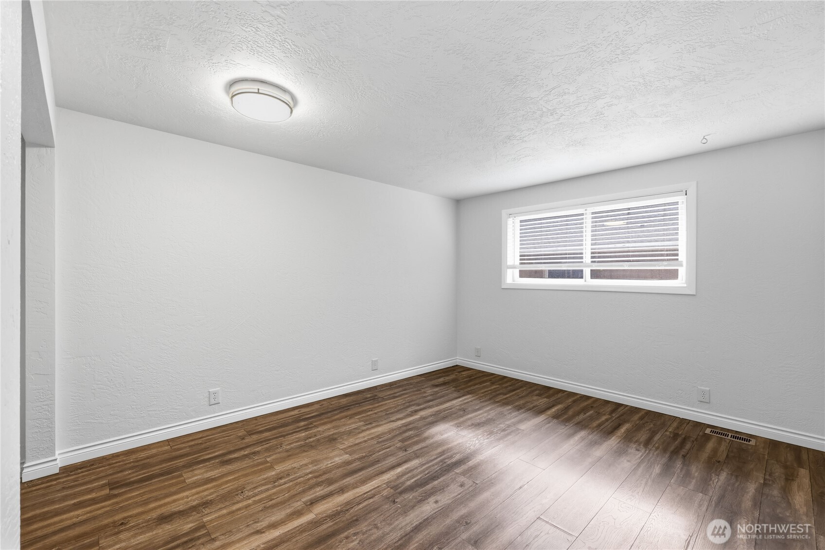 2227 Sidney Avenue Property Photo 35