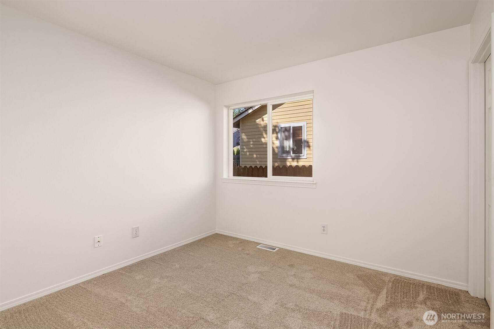 15132 55th Avenue Property Photo 17