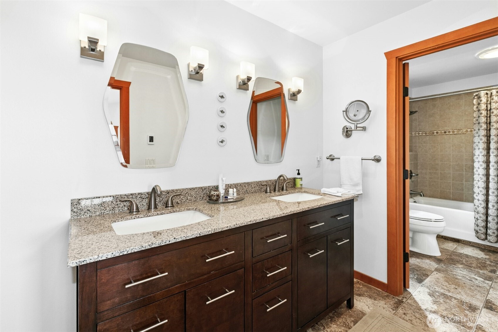 1335 Mackaye Harbor Road Property Photo 25