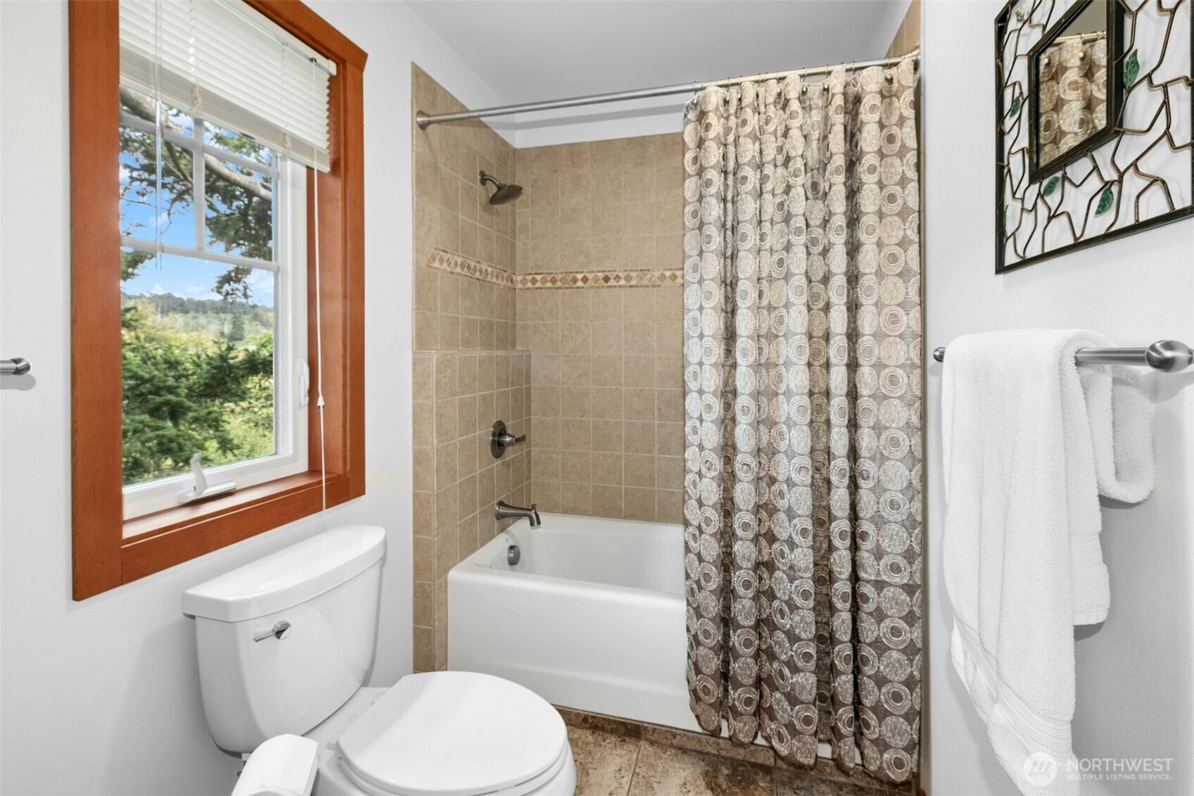 1335 Mackaye Harbor Road Property Photo 26