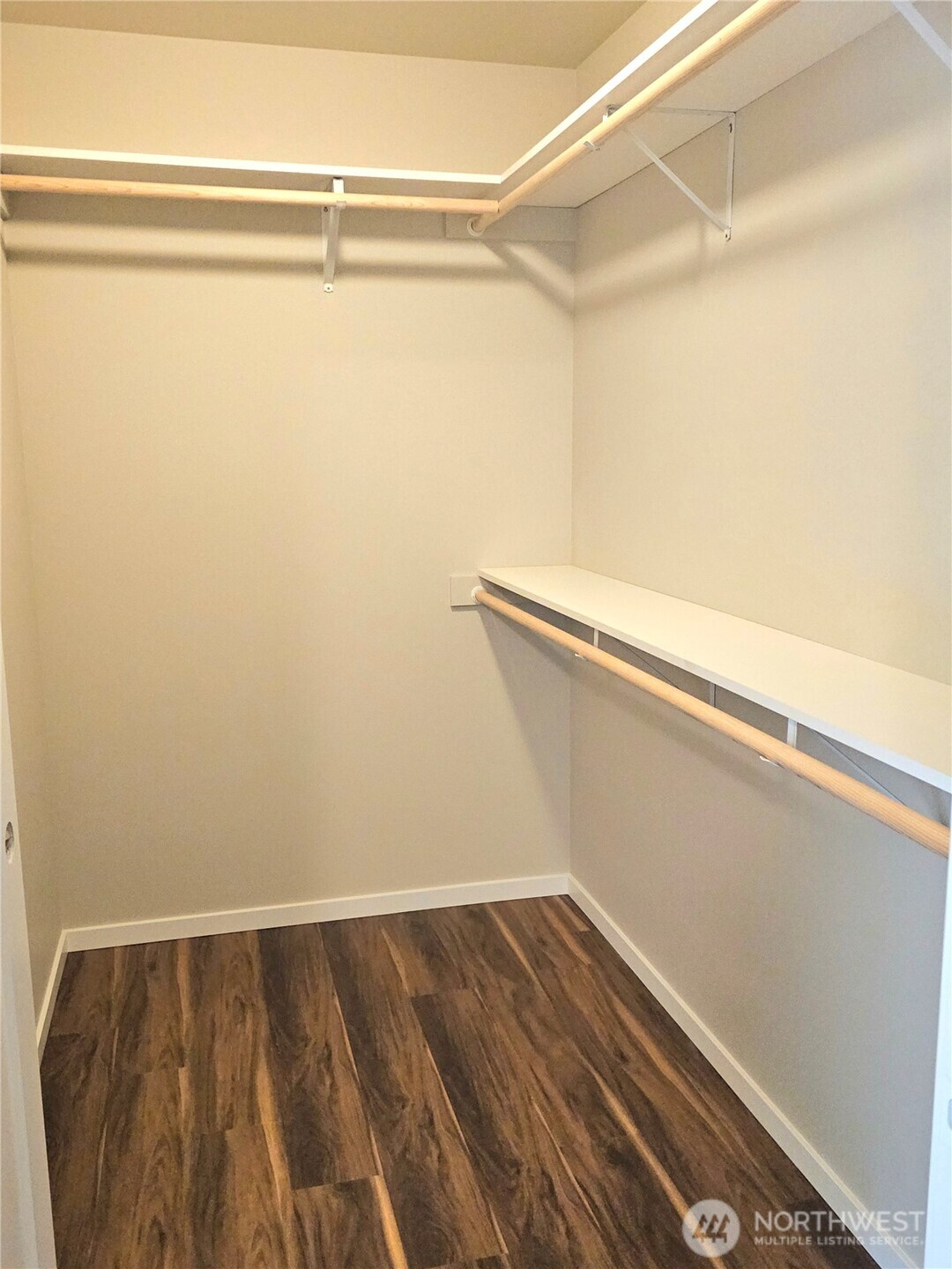 680 Ne Haven Lake Drive Property Photo 24