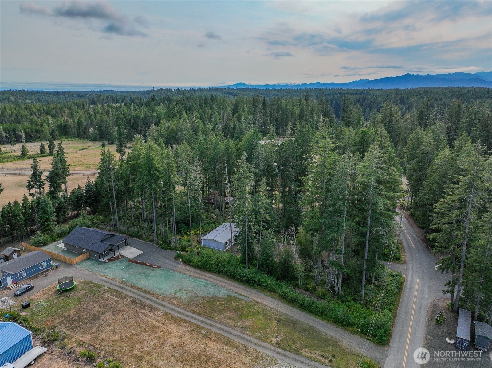 680 Ne Haven Lake Drive Property Photo 30