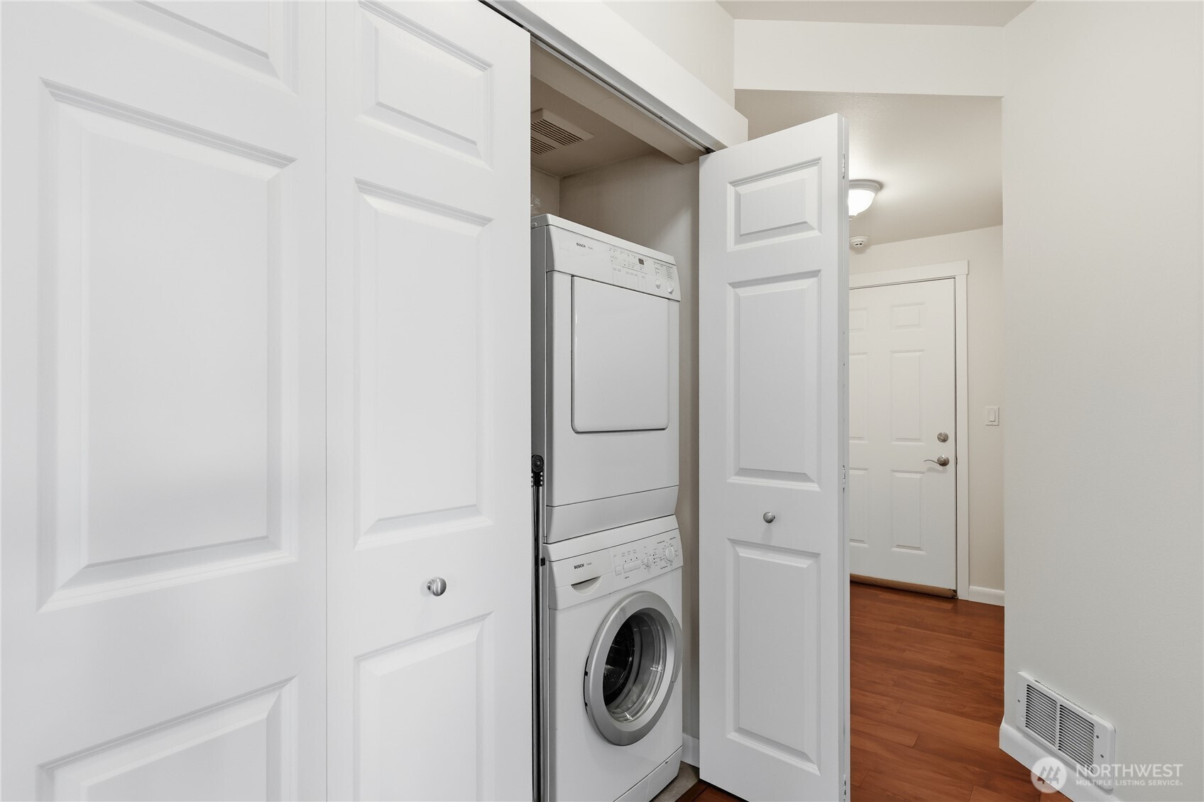 350 Castellano Way 104 Property Photo 13
