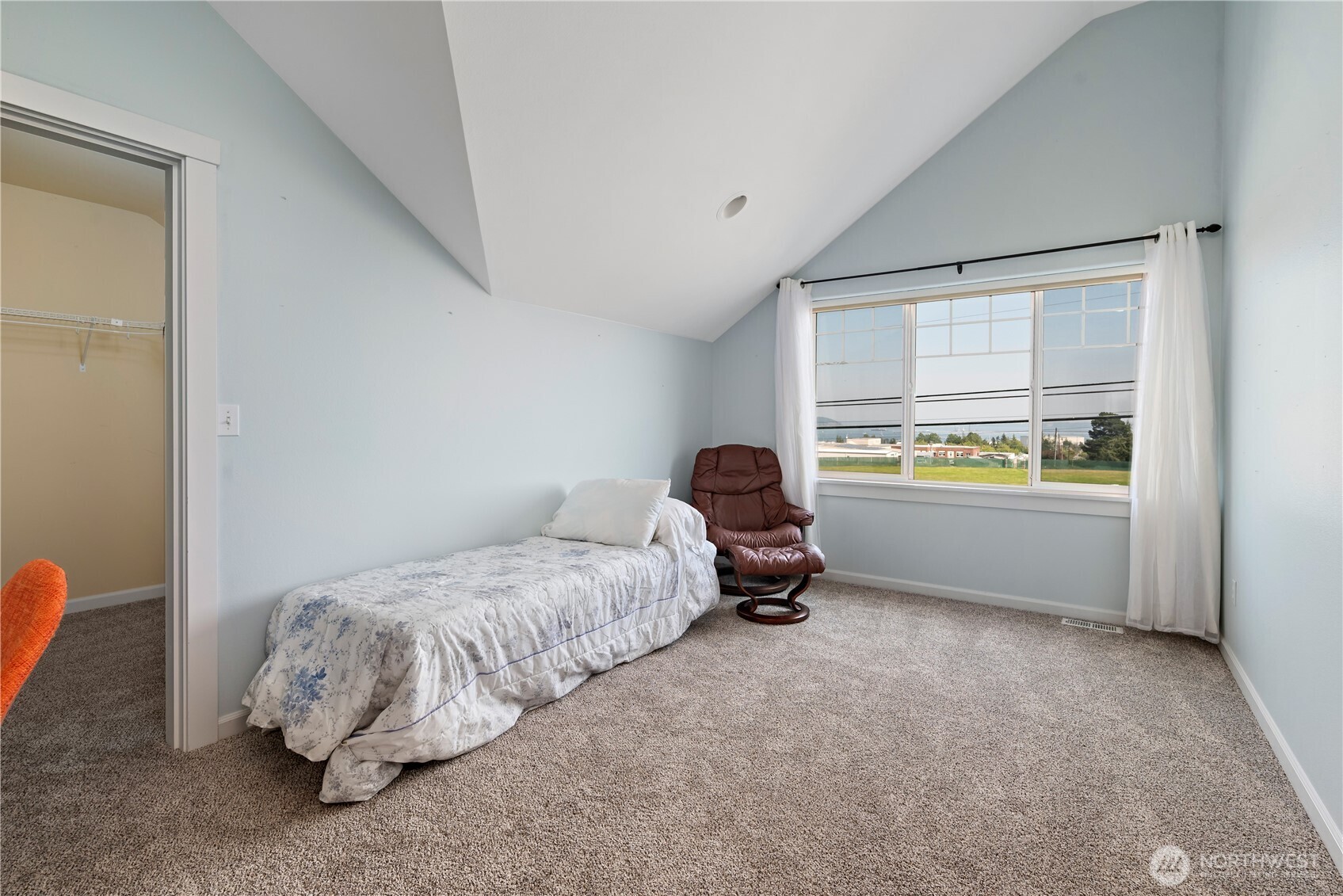 2402 J Avenue Property Photo 34