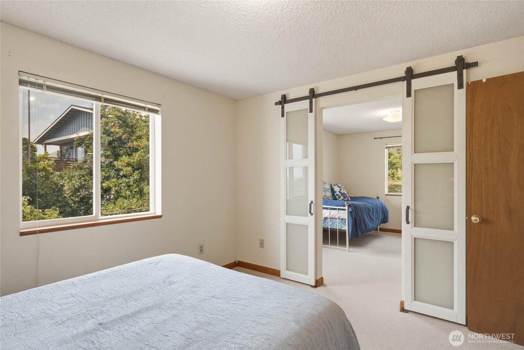 175 Green Avenue Property Photo 28