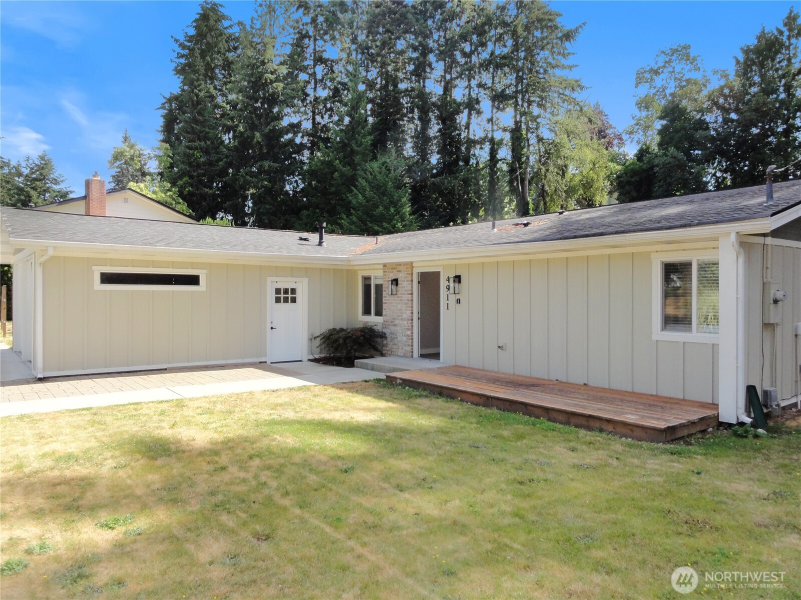4911 64th Avenue Property Photo 1