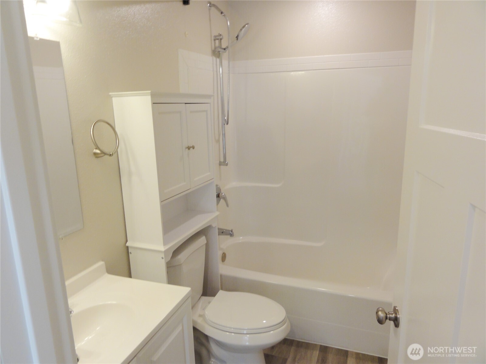 4911 64th Avenue Property Photo 16