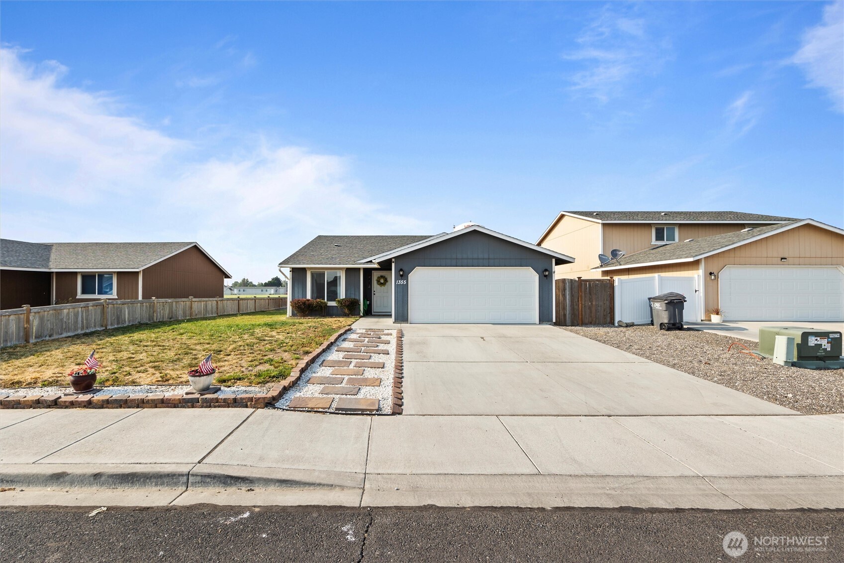 1355 E Birch Street Property Photo 3