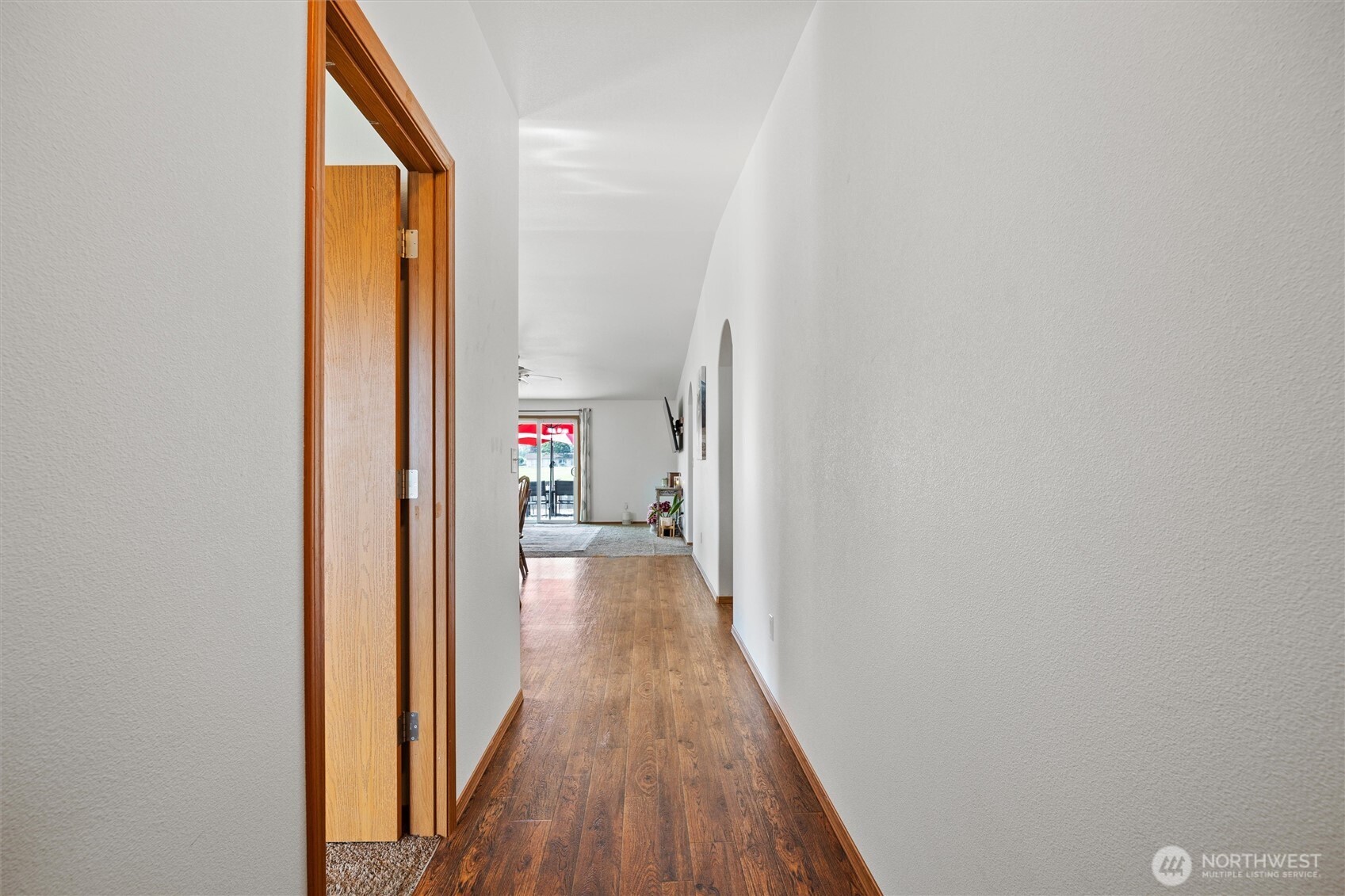 1355 E Birch Street Property Photo 5