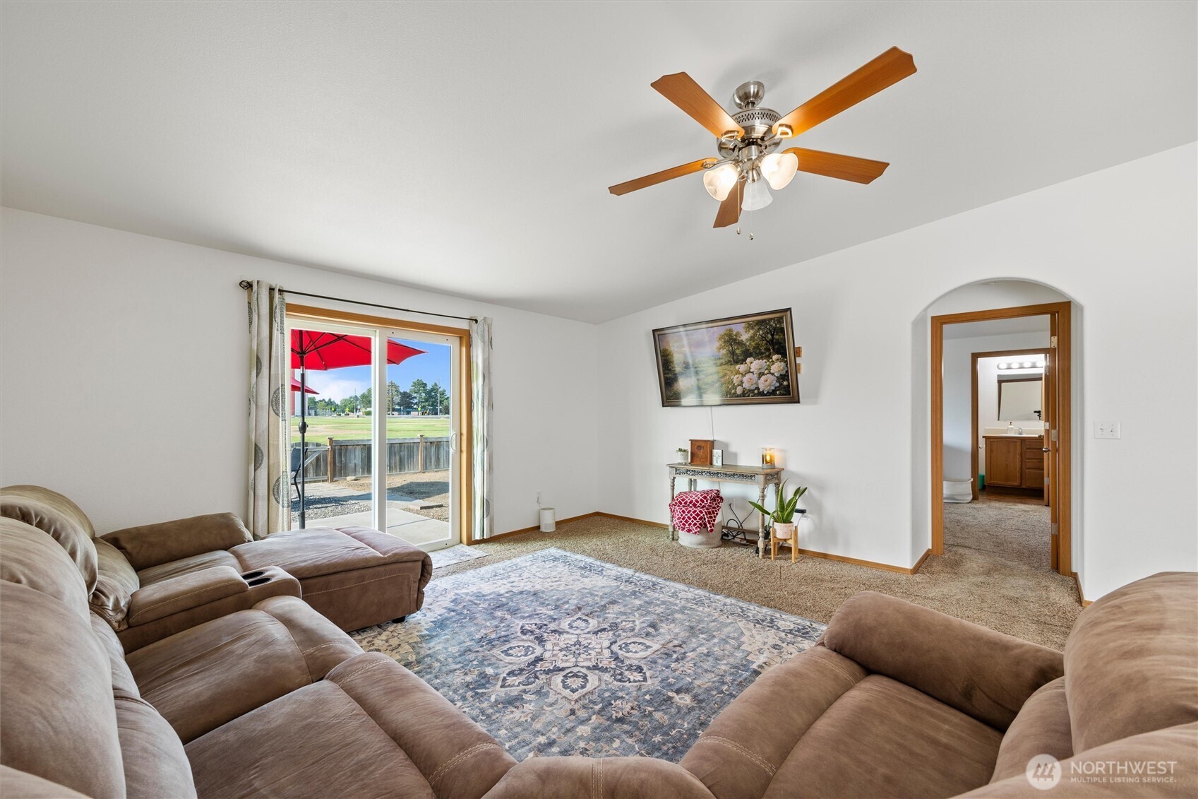 1355 E Birch Street Property Photo 16