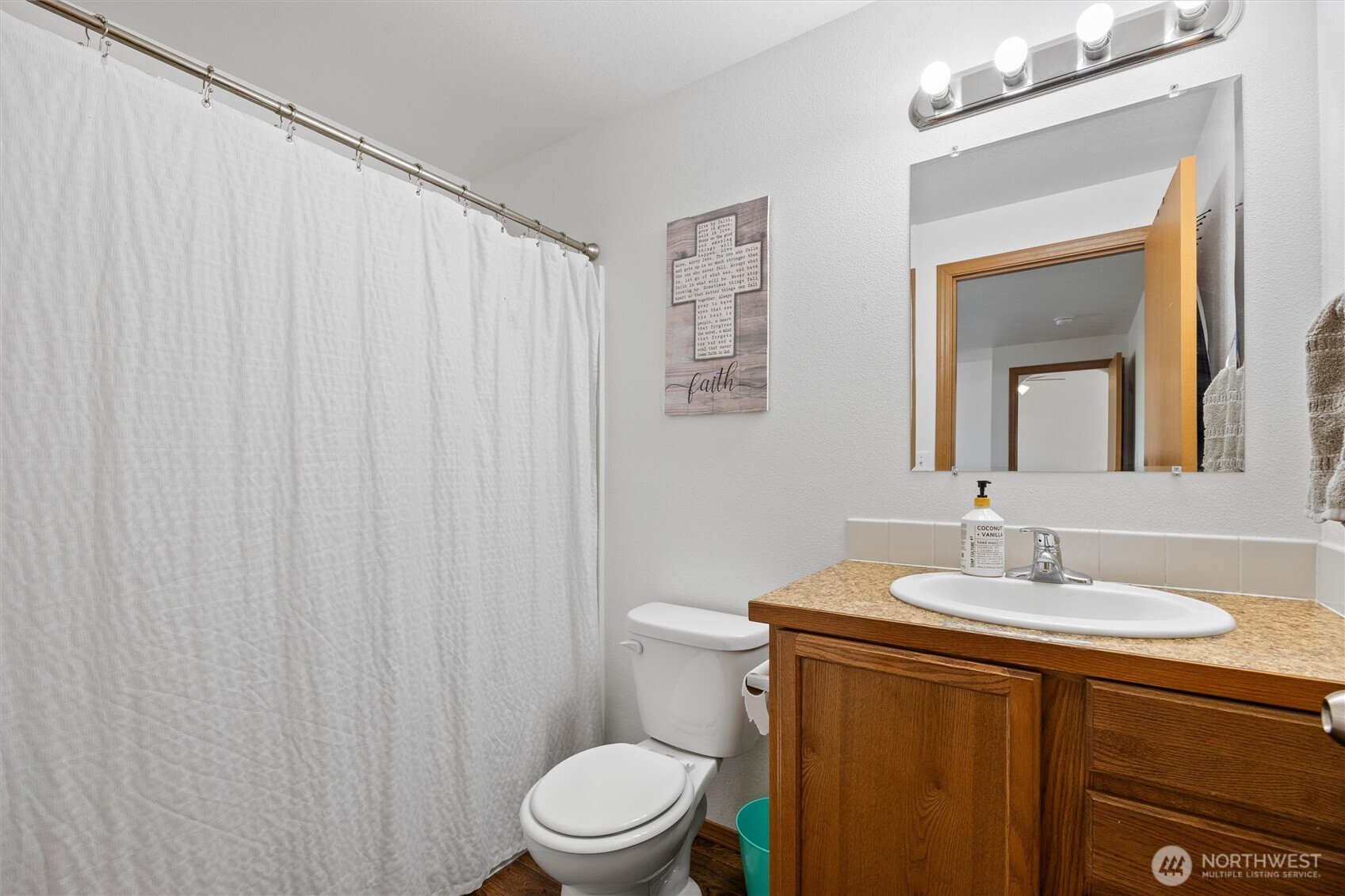 1355 E Birch Street Property Photo 21