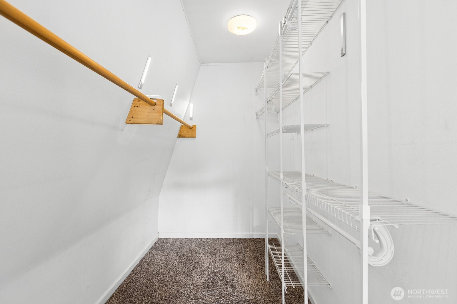 3827 High Street Property Photo 19