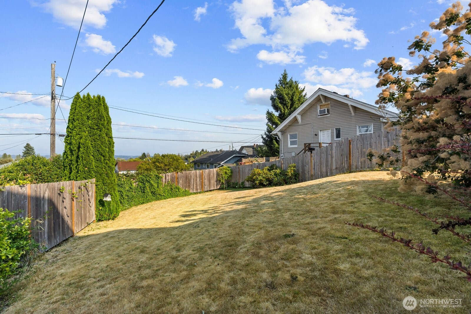 3827 High Street Property Photo 27
