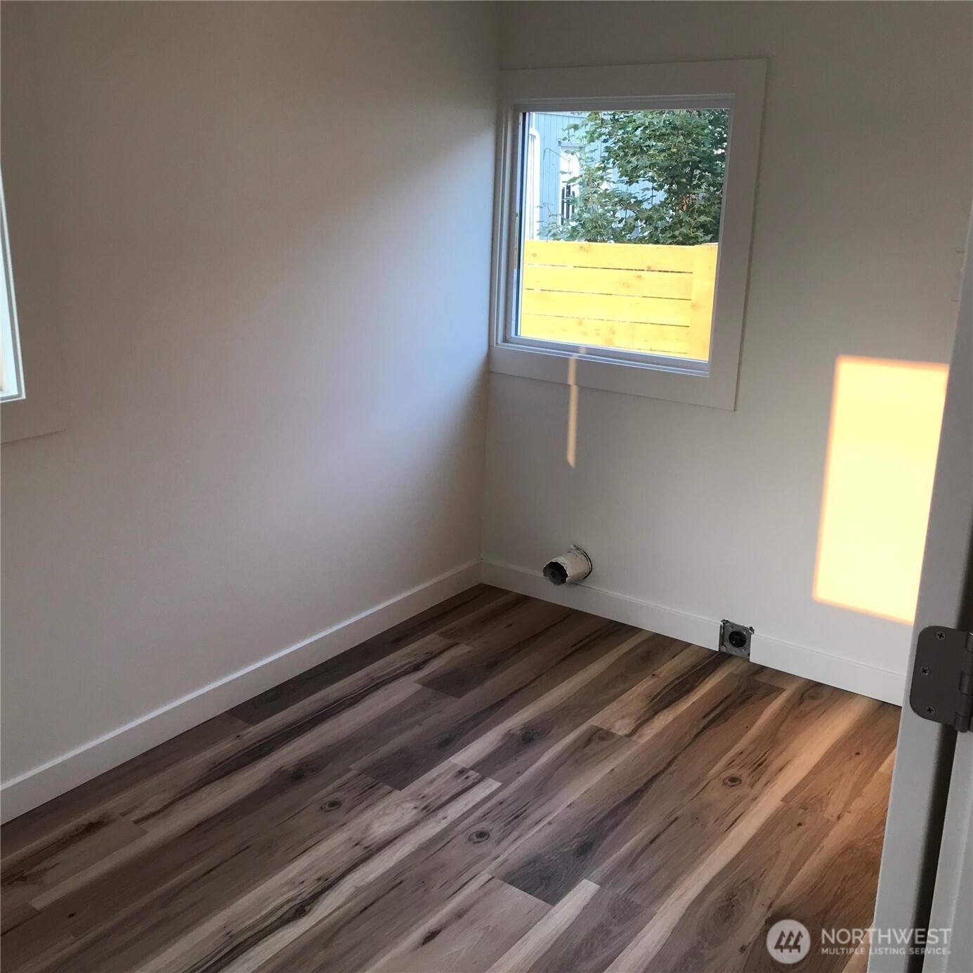 719 S Spraque Ave Property Photo 12