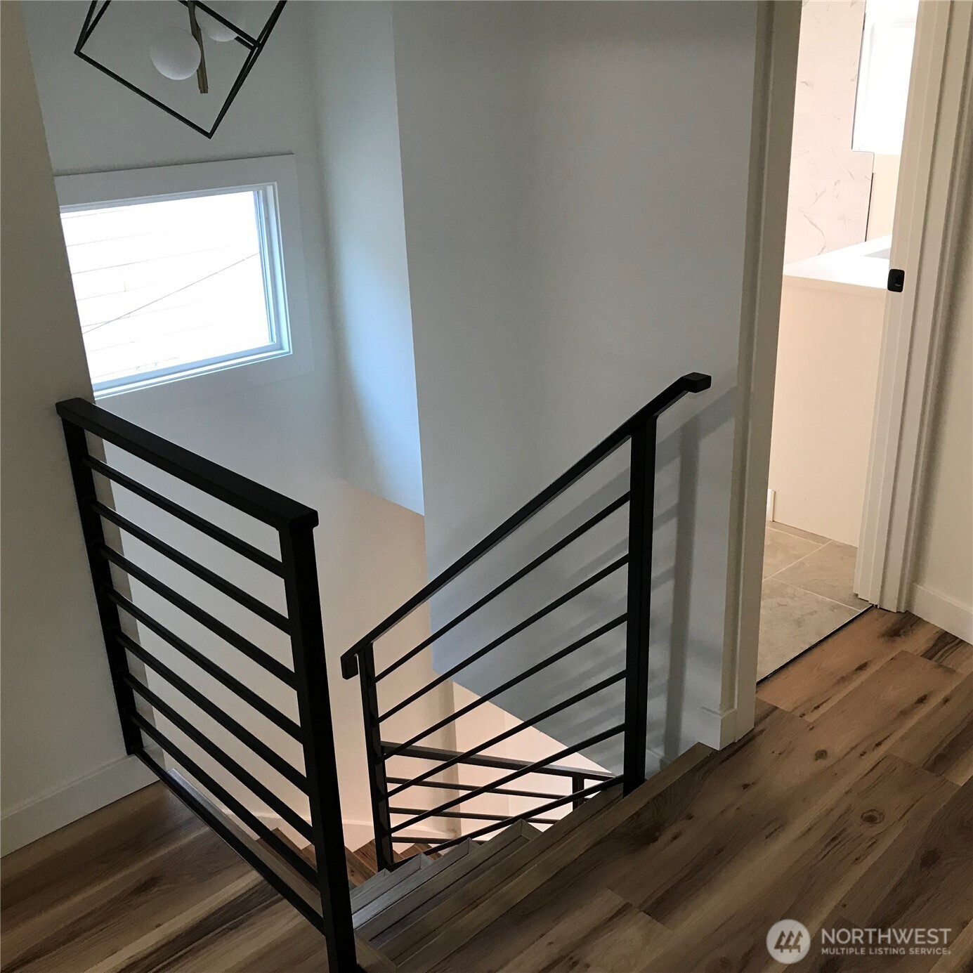 719 S Spraque Ave Property Photo 15