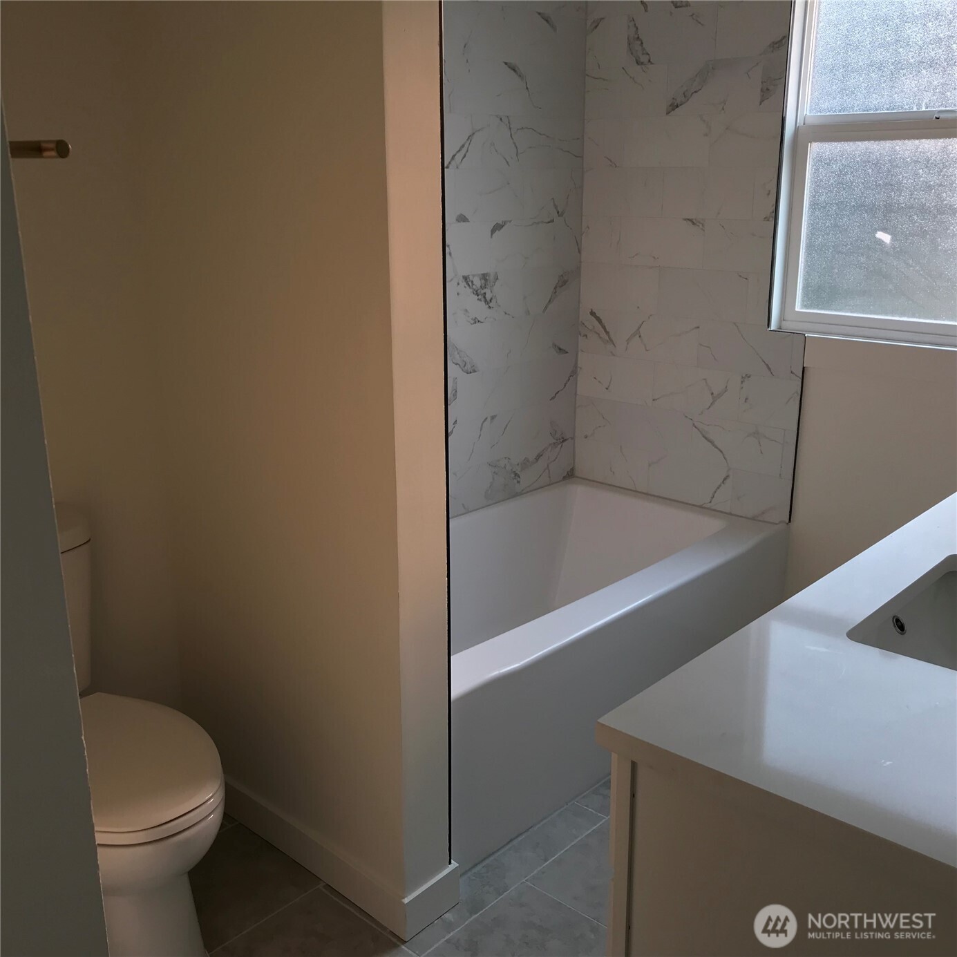 719 S Spraque Ave Property Photo 17