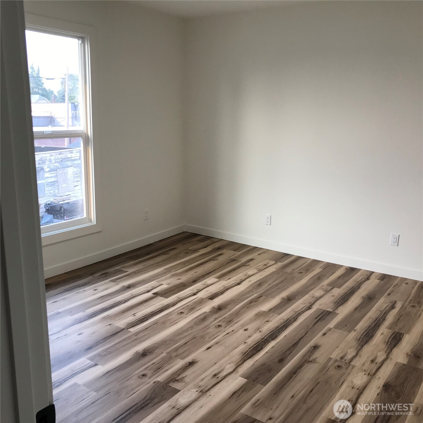 719 S Spraque Ave Property Photo 19
