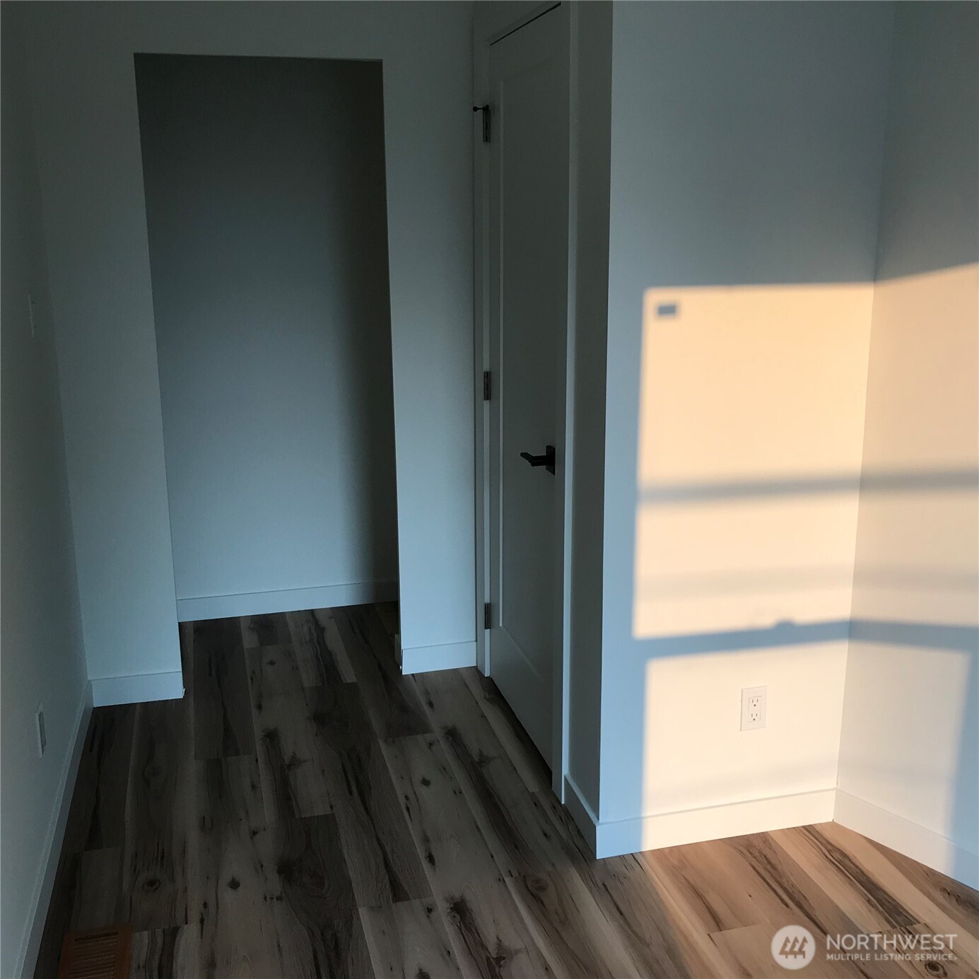 719 S Spraque Ave Property Photo 21