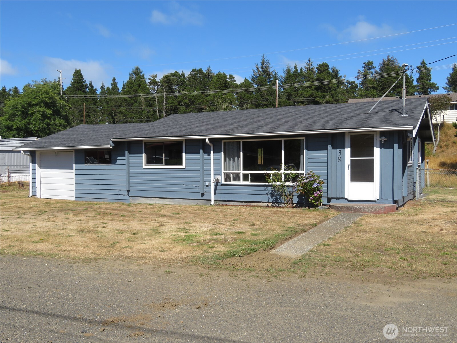 38 Linder Lane Property Photo 1