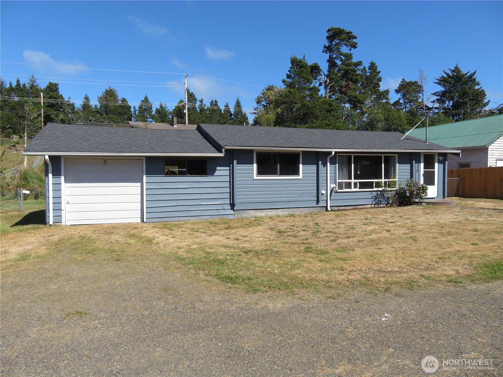 38 Linder Lane Property Photo 3