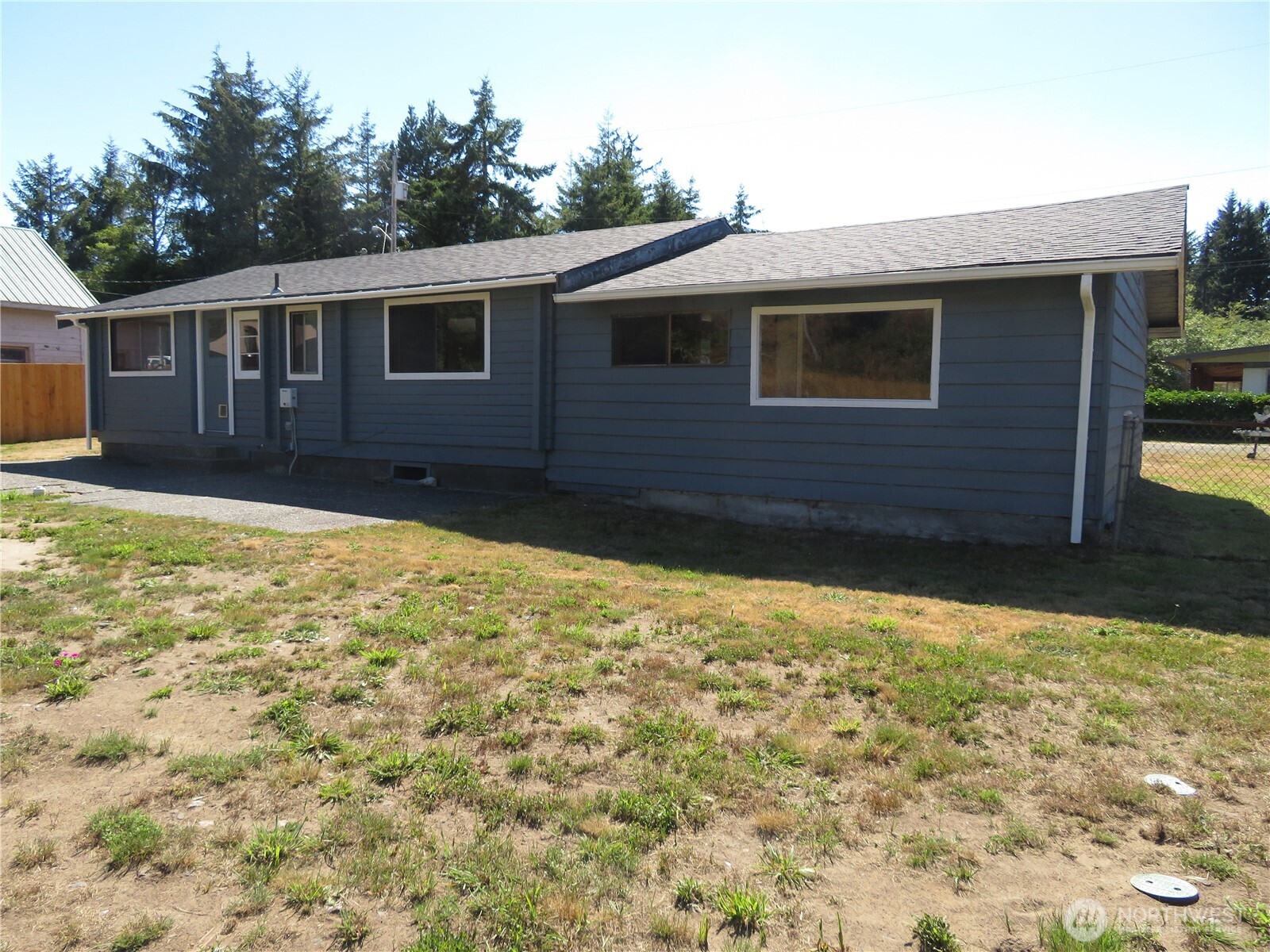 38 Linder Lane Property Photo 4