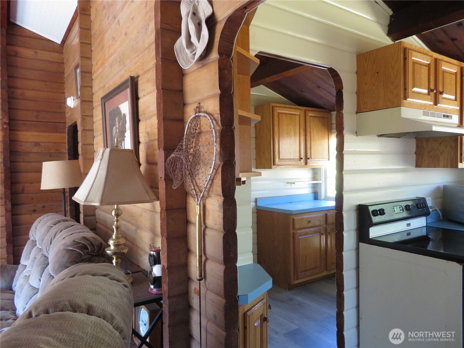 38 Linder Lane Property Photo 9