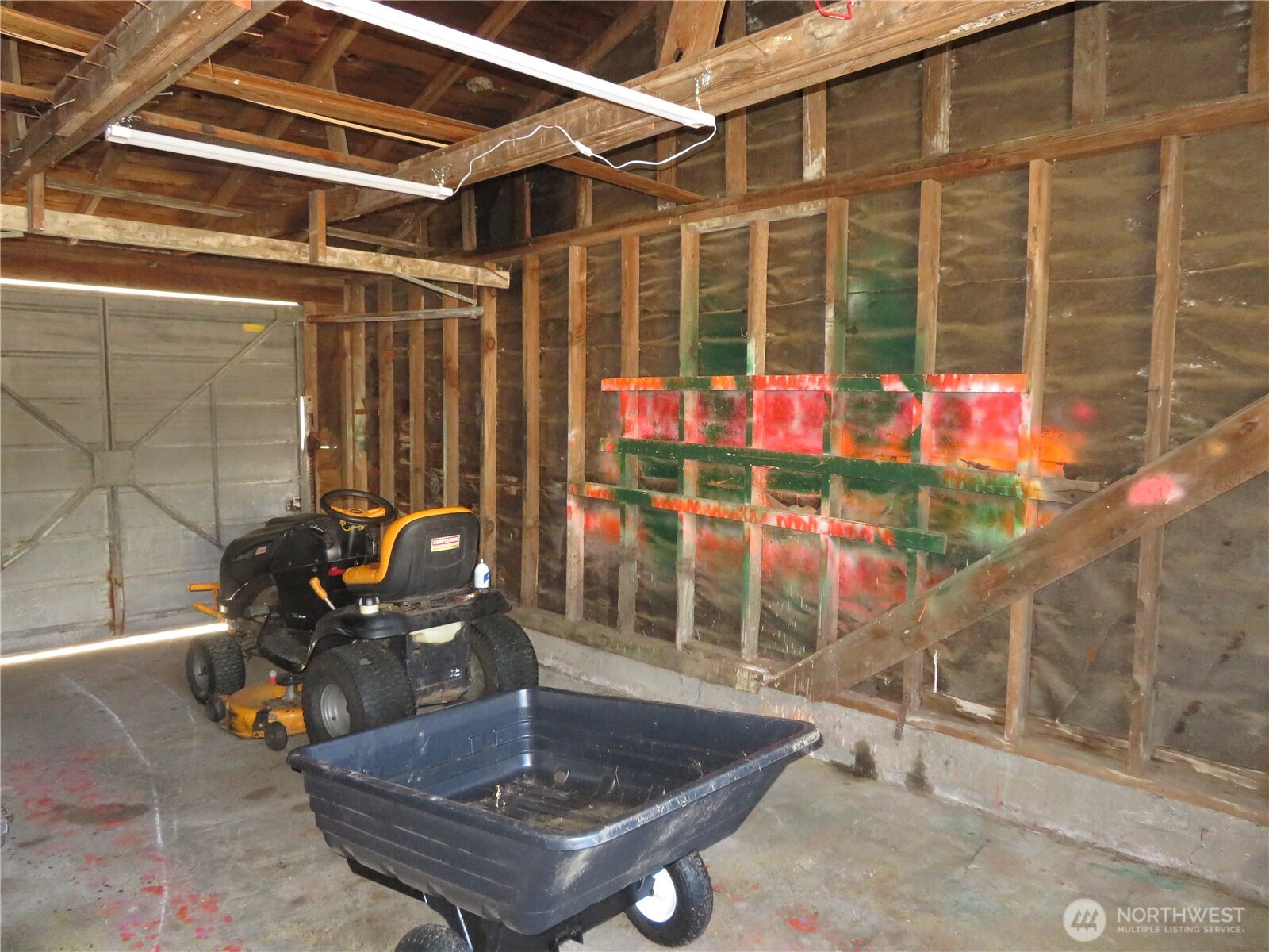 38 Linder Lane Property Photo 20