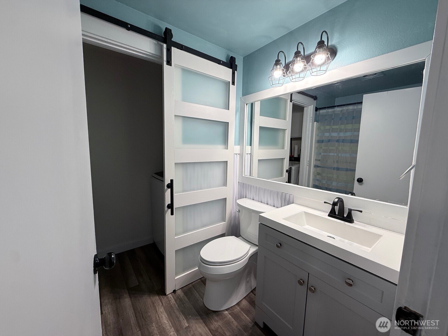 2129 Dahlia Street Property Photo 7