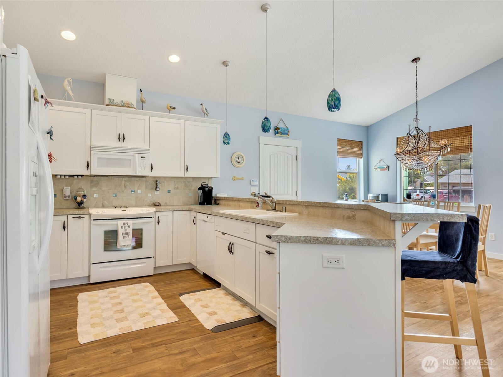 1403 253rd Place Property Photo 14