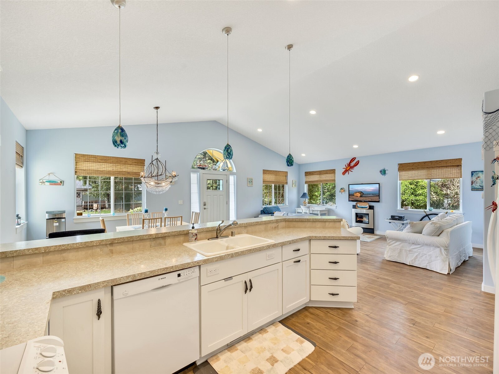 1403 253rd Place Property Photo 16