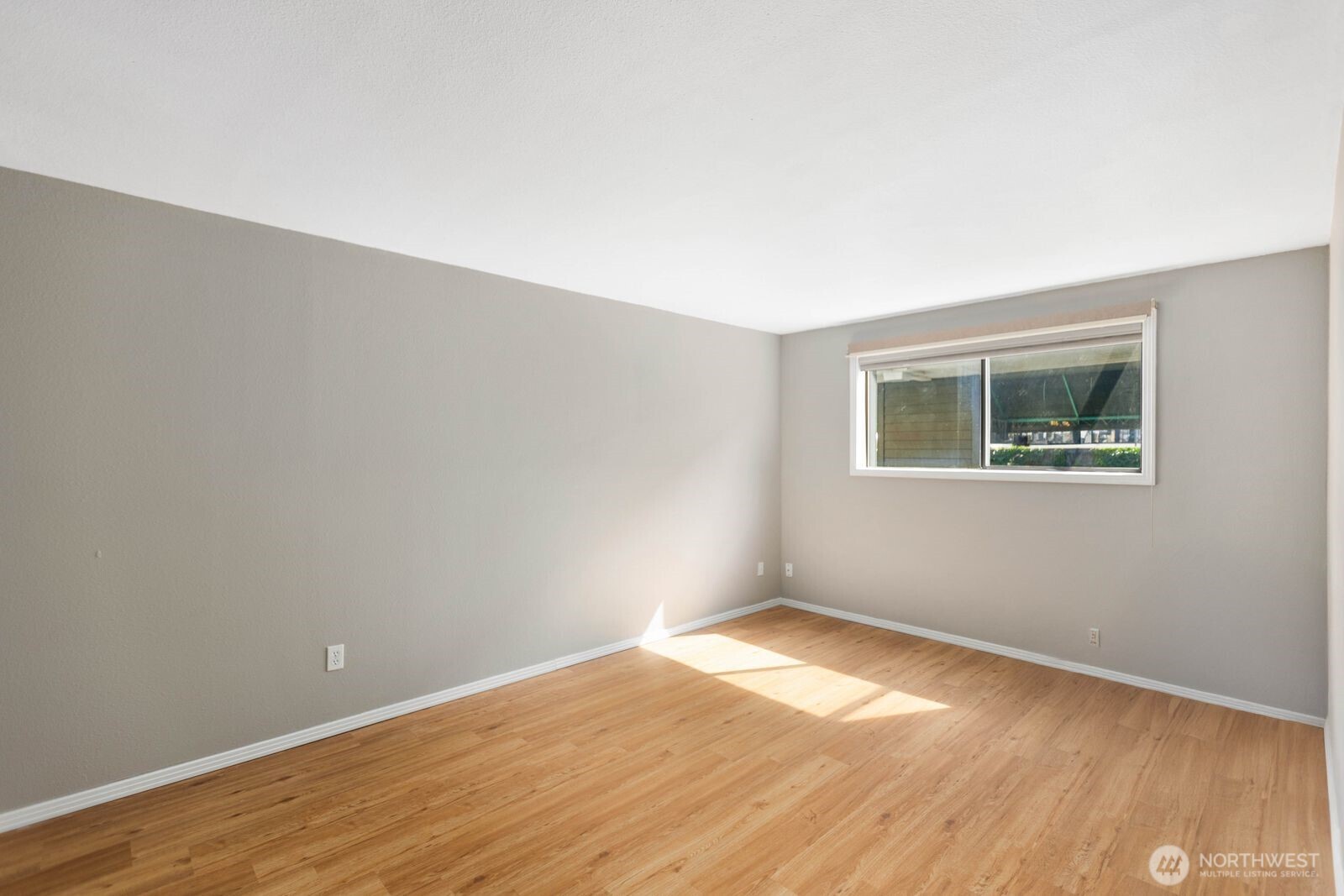 150 Melrose Avenue 504 Property Photo 15