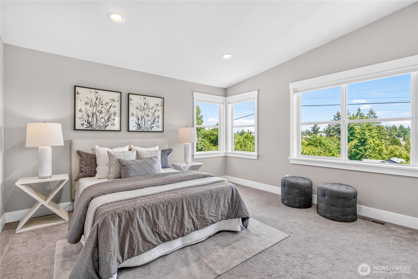 17051 8th Avenue Property Photo 12