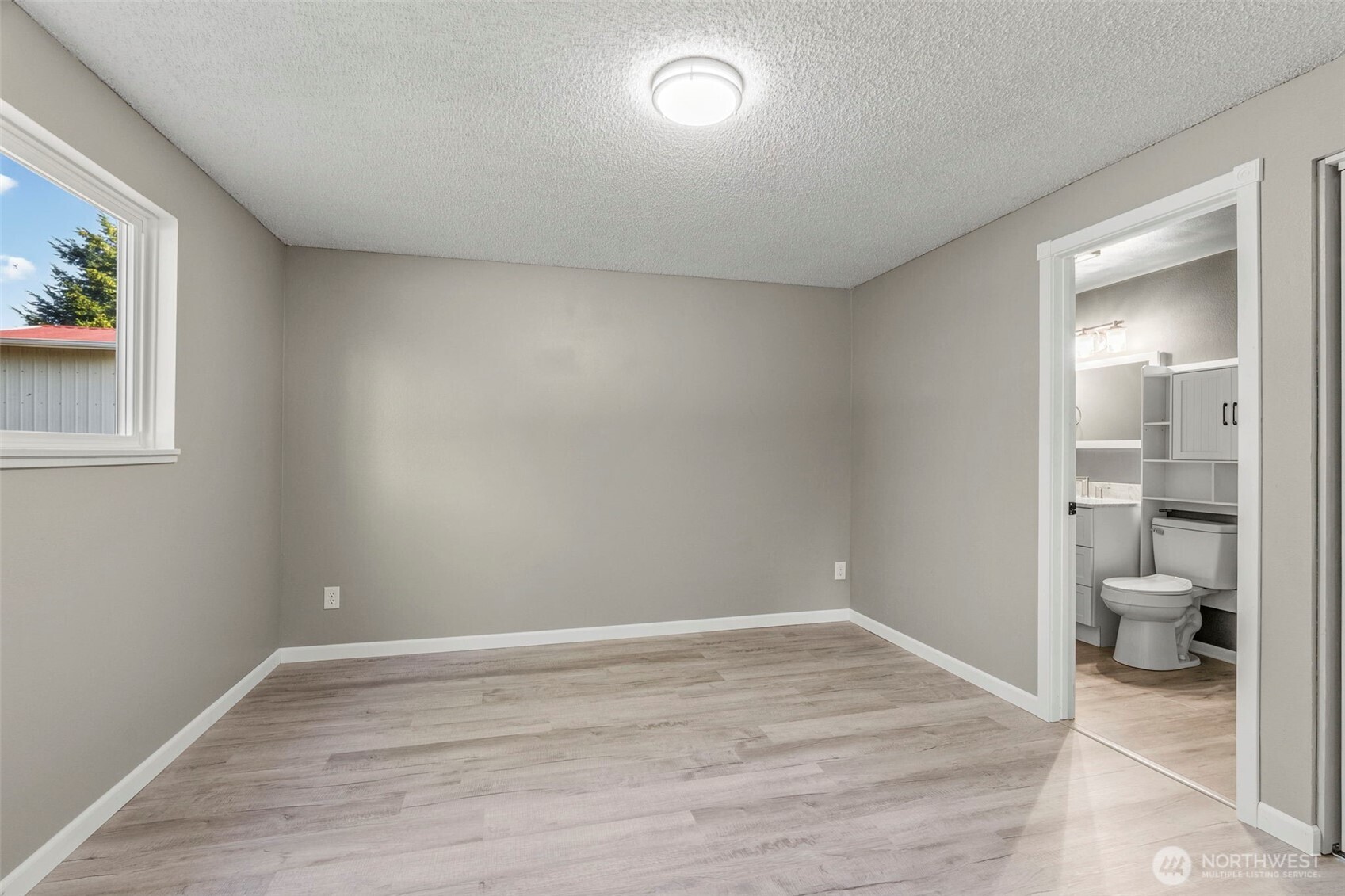 202 Waters Road Property Photo 35