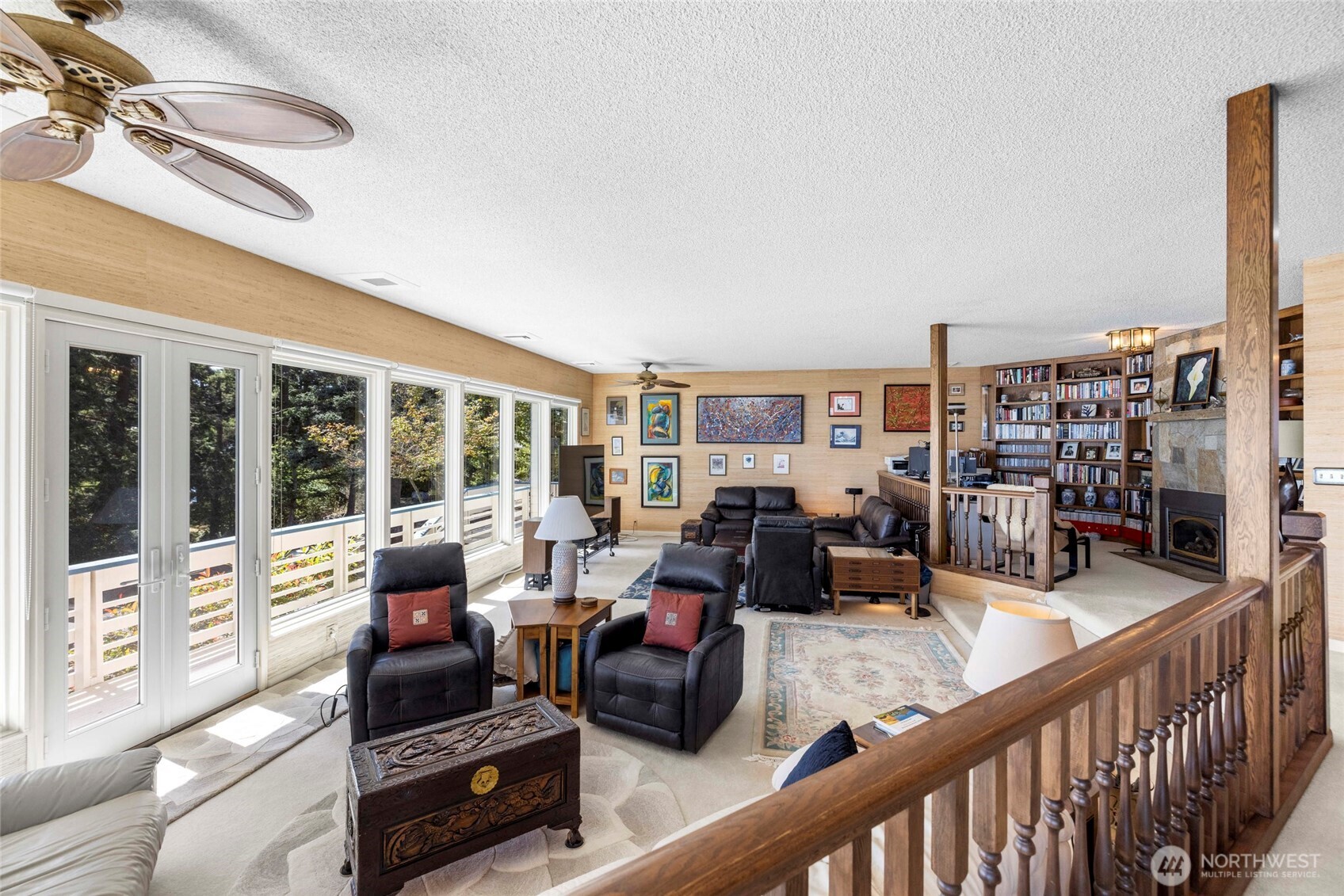 733 Tillamuk Drive Property Photo 8