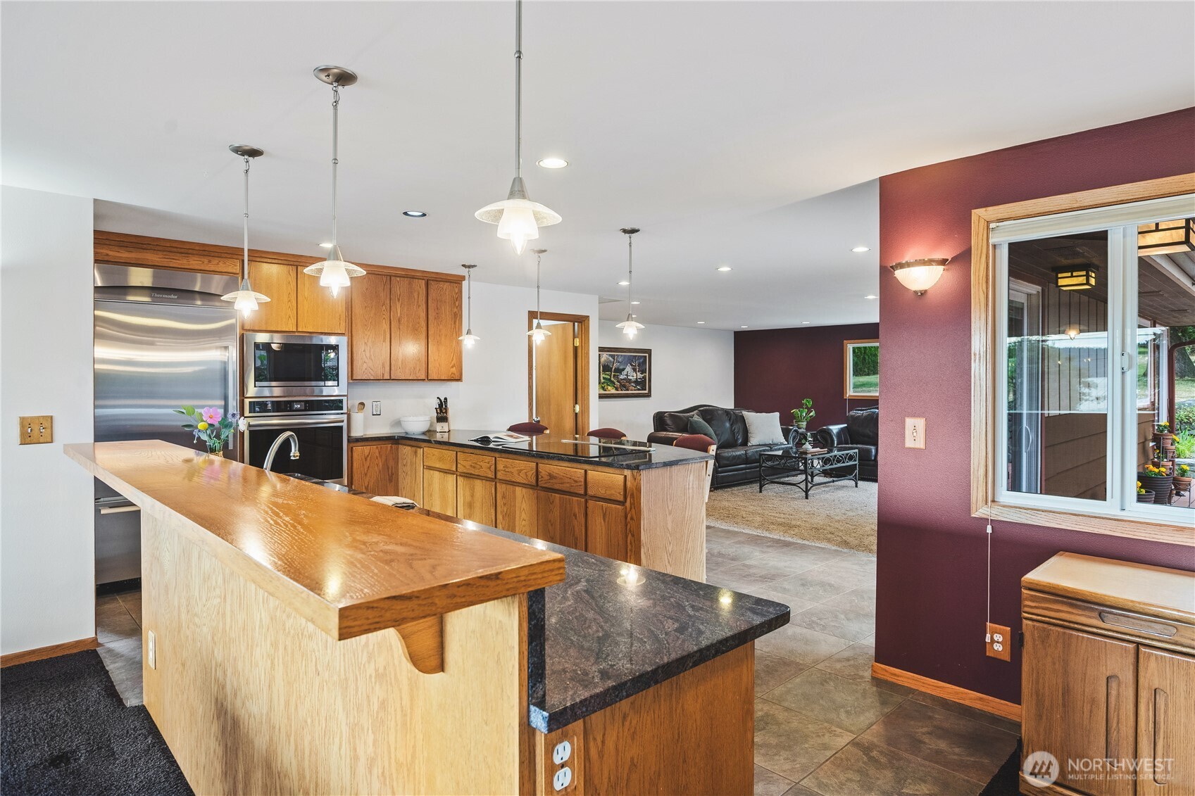 15781 Snee Oosh Road Property Photo 6