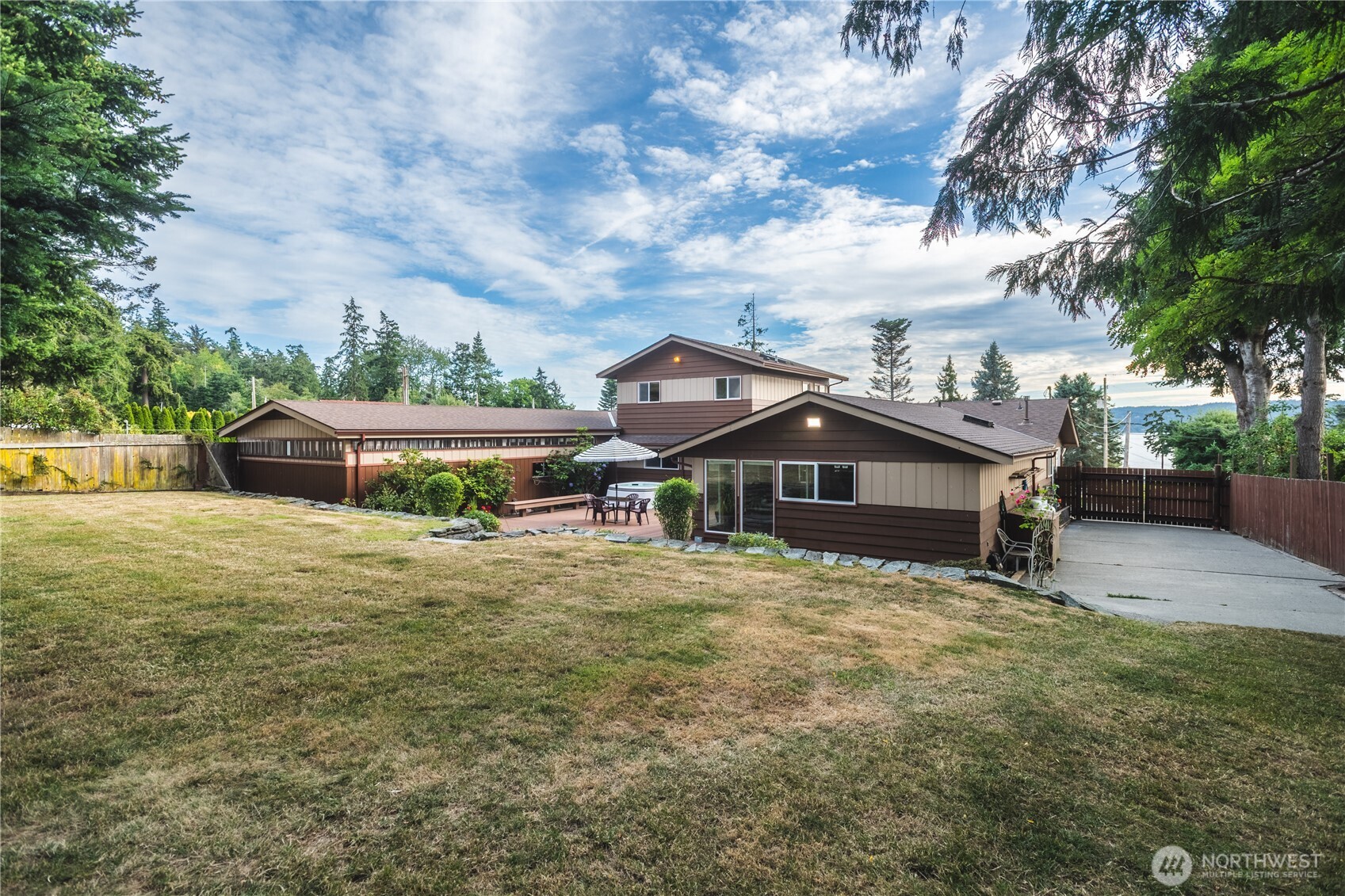 15781 Snee Oosh Road Property Photo 27