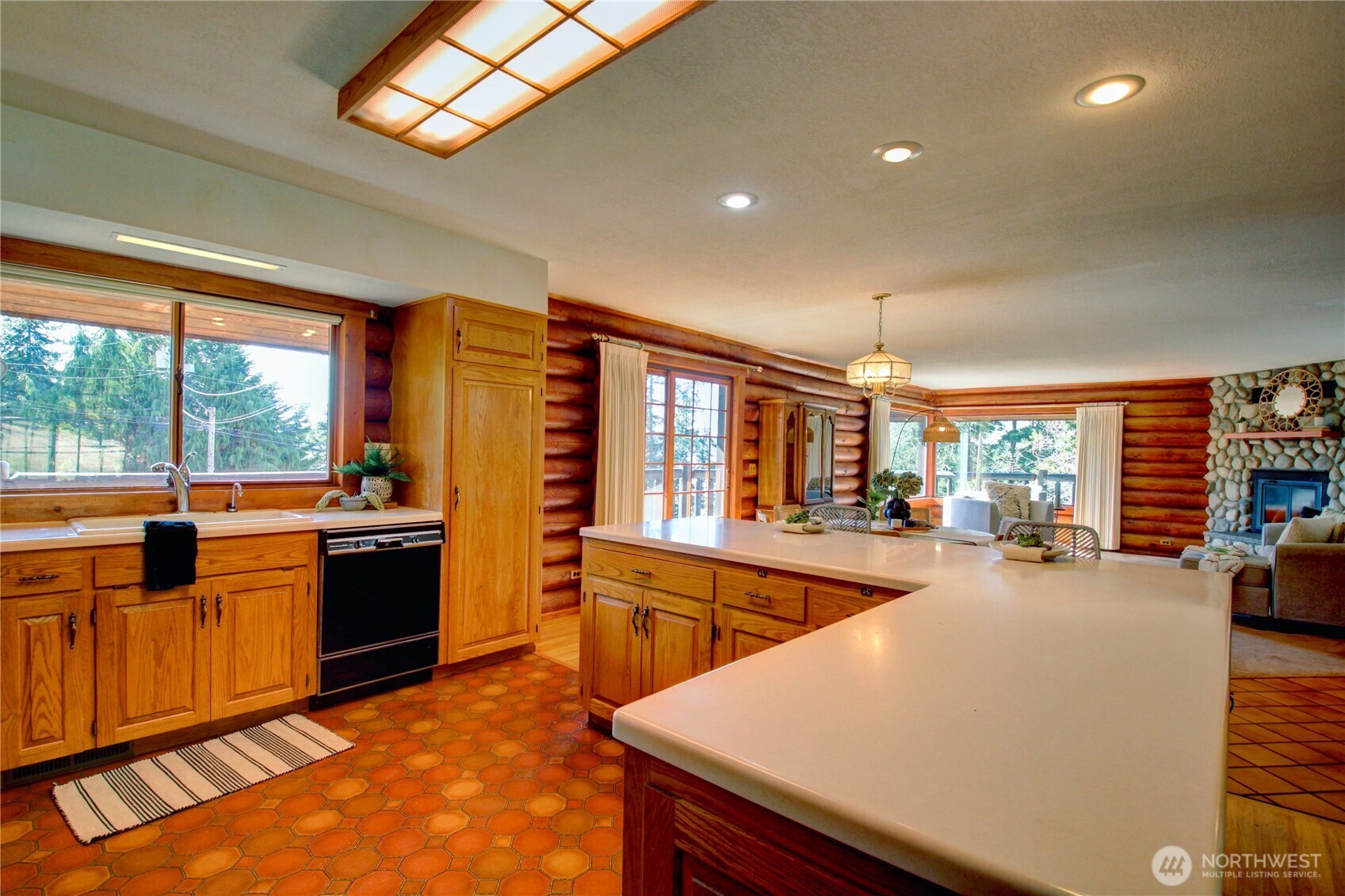 17368 Maple Lane Property Photo 7