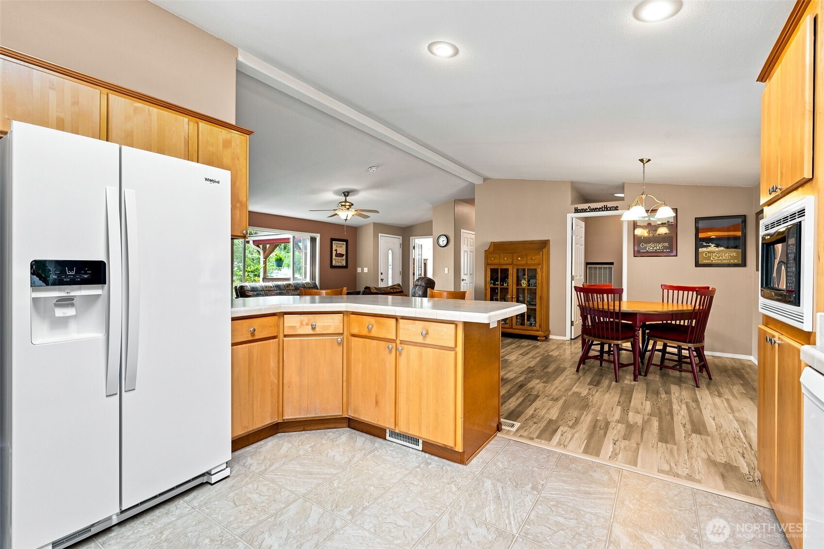 700 Island Circle Property Photo 13