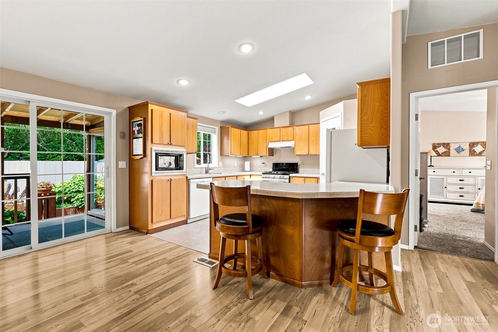 700 Island Circle Property Photo 14