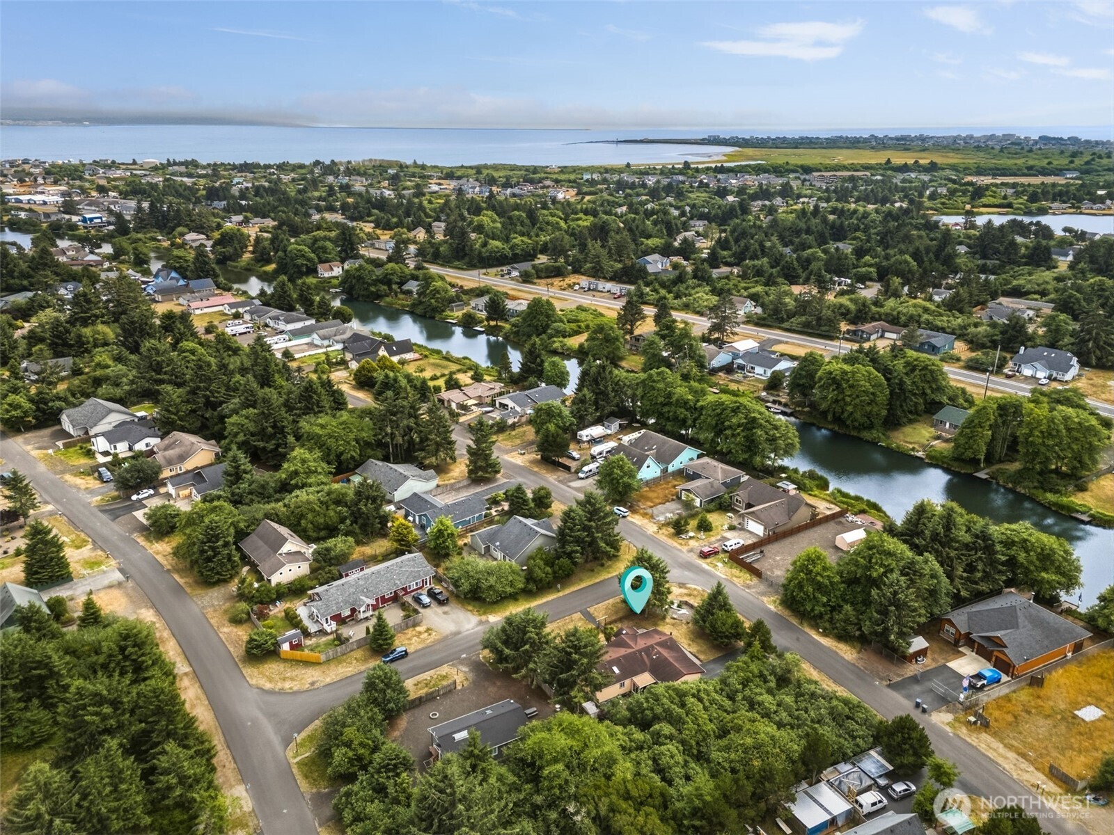 700 Island Circle Property Photo 38