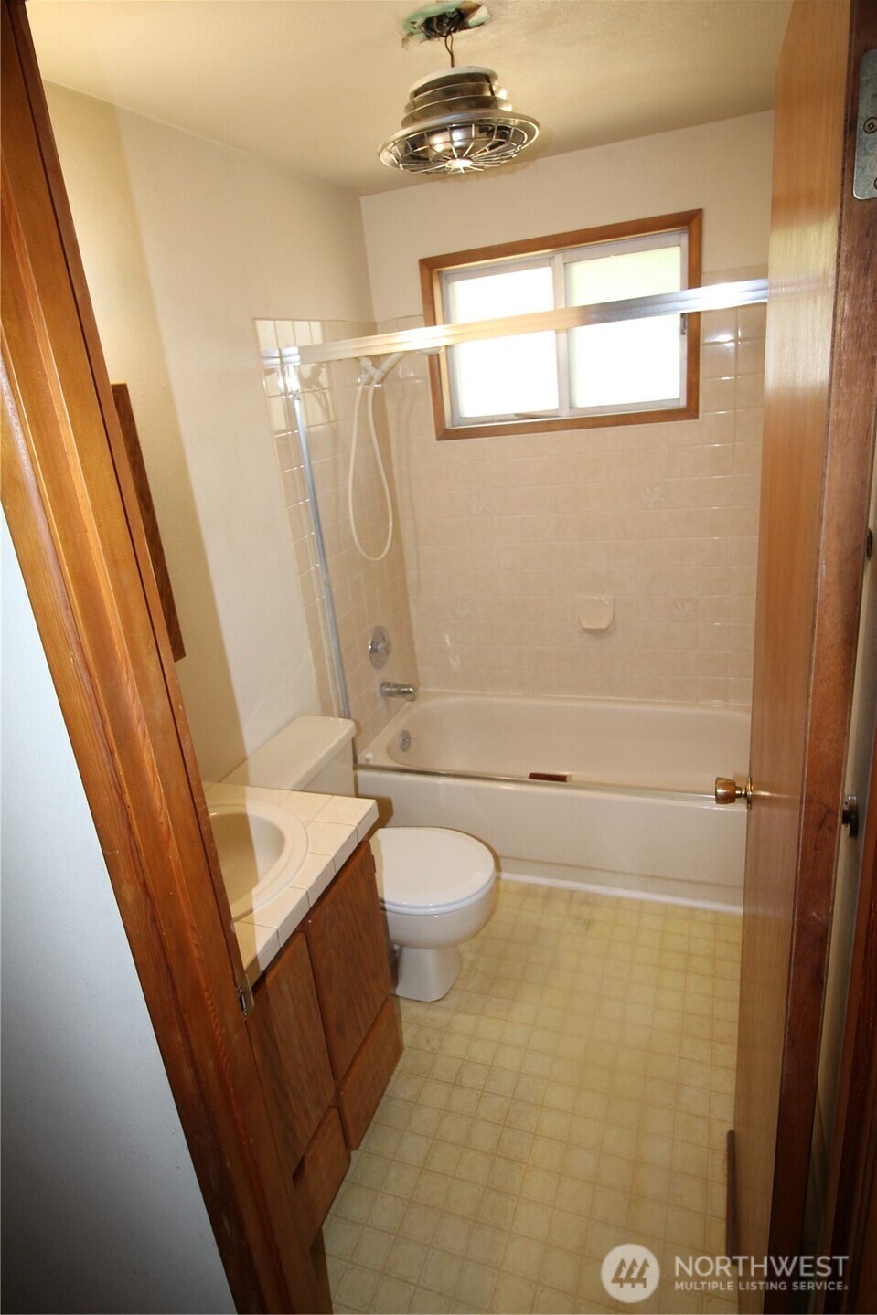 2612 Ne 98th Avenue Property Photo 6