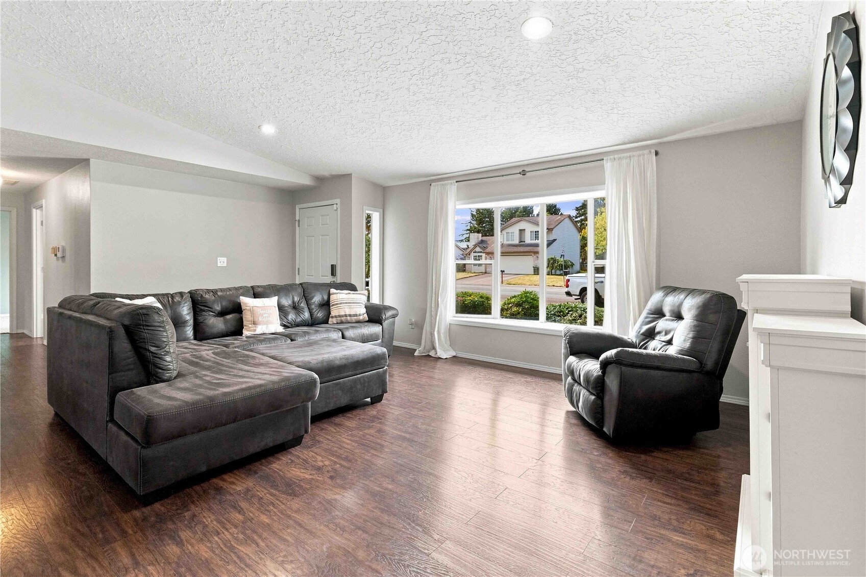 236 Sparks Drive Property Photo 5
